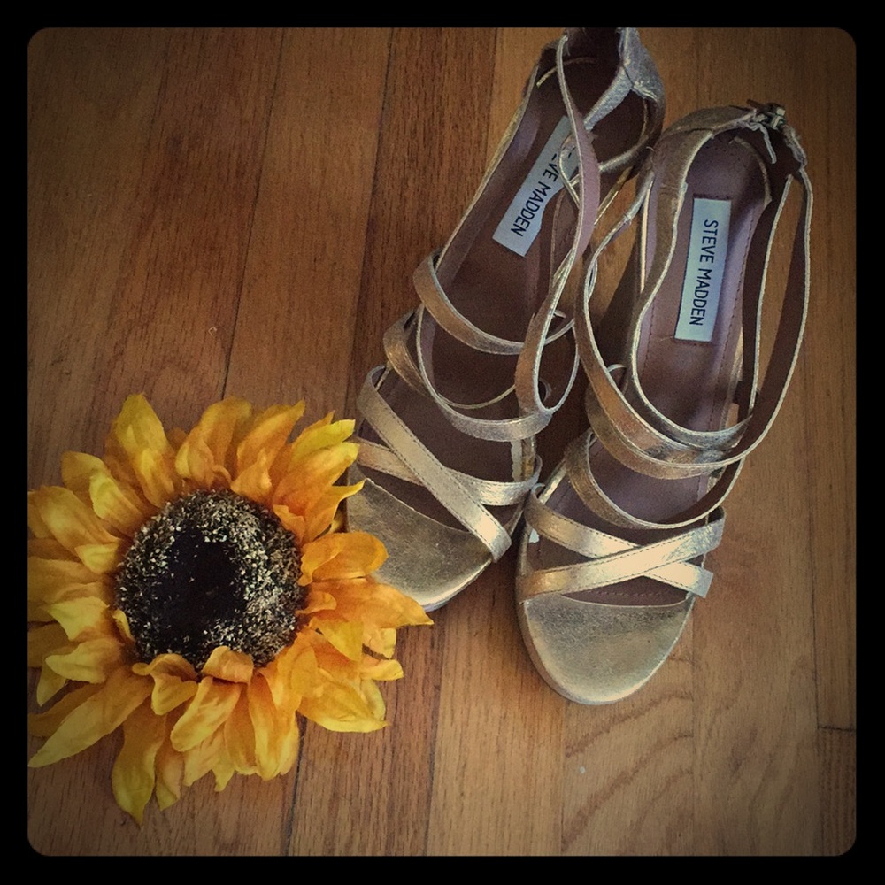 Steve Madden Platforms Gold